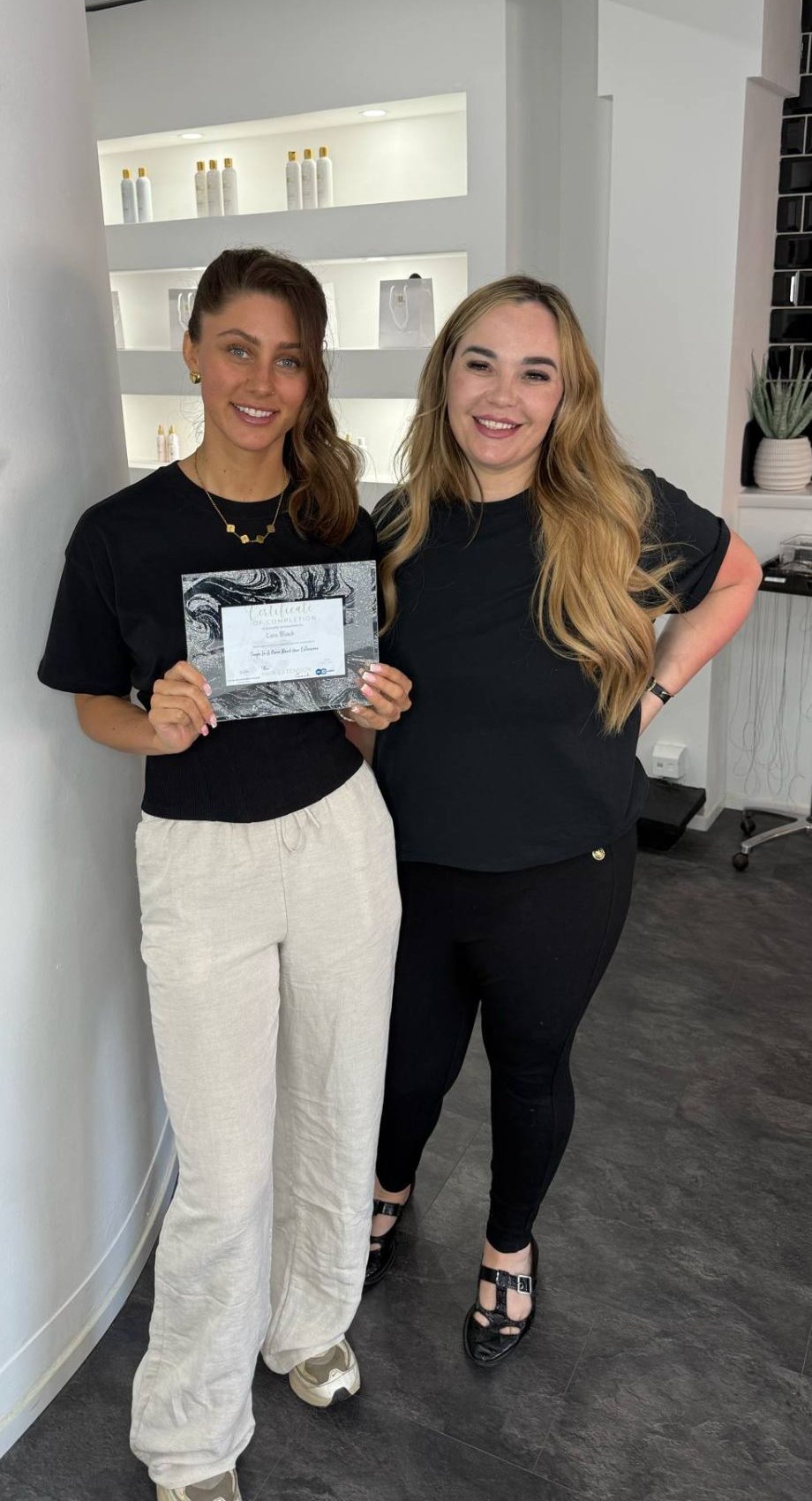 Nikki Winn, The Hair Extension Coach
